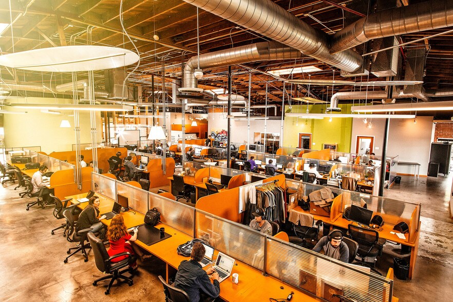 More Photos Of 4136 Del Rey Ave, Marina Del Rey Coworking Space