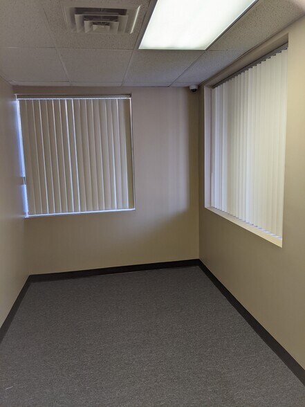 More Photos Of 8441 Belair Rd, Nottingham Medical For Lease