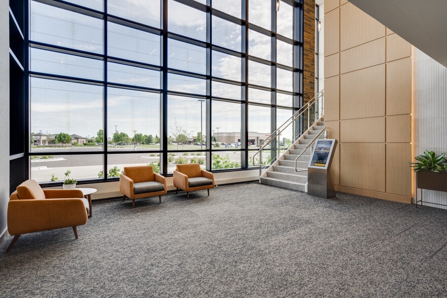 More Photos Of 6001 96th Ln N, Brooklyn Park Medical For Lease