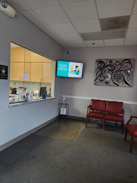 More Photos Of 1649 S Huron St, Ypsilanti Medical For Lease