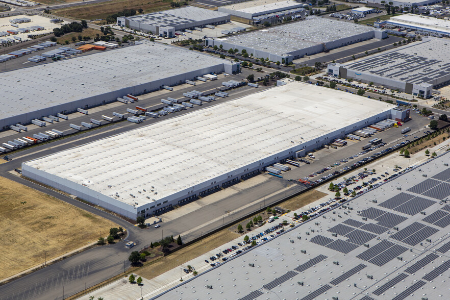 Primary Photo Of 4647 Logistics Dr, Stockton Distribution For Lease