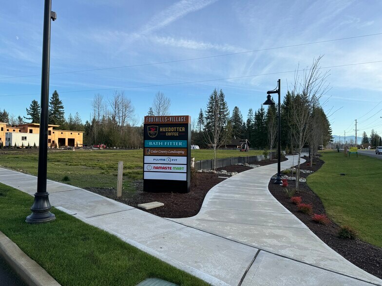 More Photos Of 30506 3rd Ave, Black Diamond Land For Lease