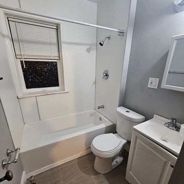 More Photos Of 16812 Madison Ave, Lakewood Apartments For Sale