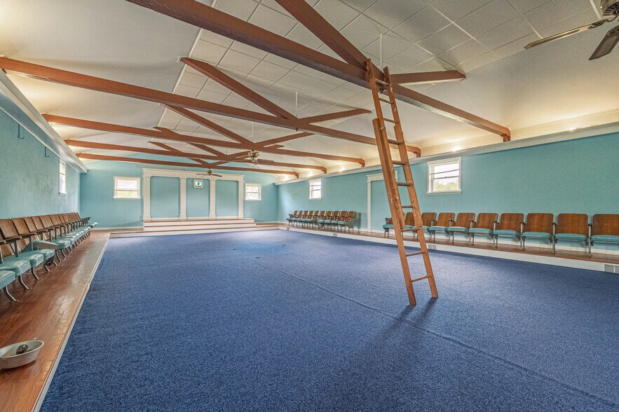 More Photos Of 82 Mill St, Mays Landing Restaurant For Sale