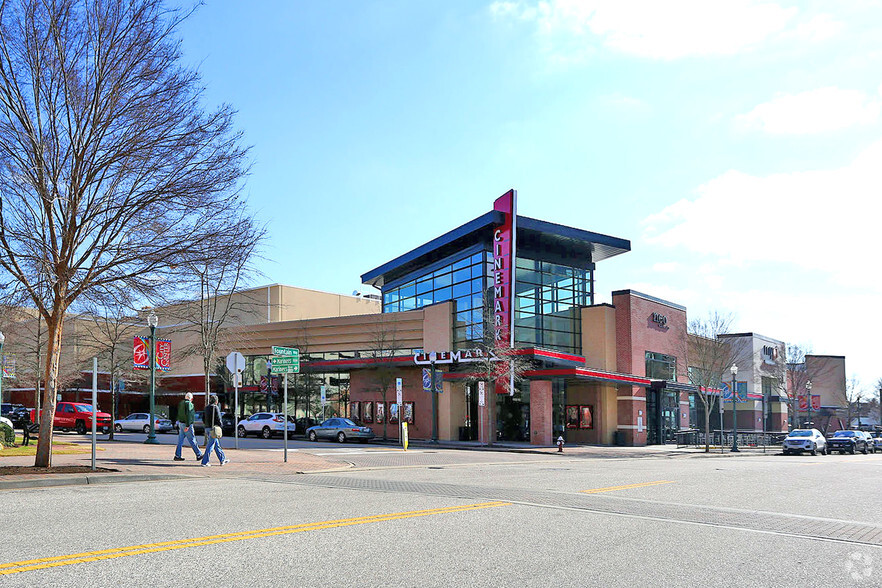 Primary Photo Of 11810 Fountain Way, Newport News Movie Theatre For Lease