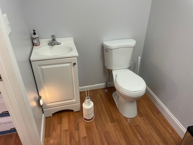 More Photos Of 2981 Solomons Island Rd, Edgewater Office For Sale