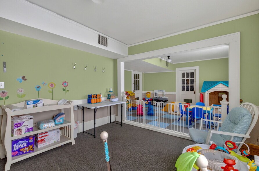 More Photos Of 2 Church St, Travelers Rest Religious Facility For Sale