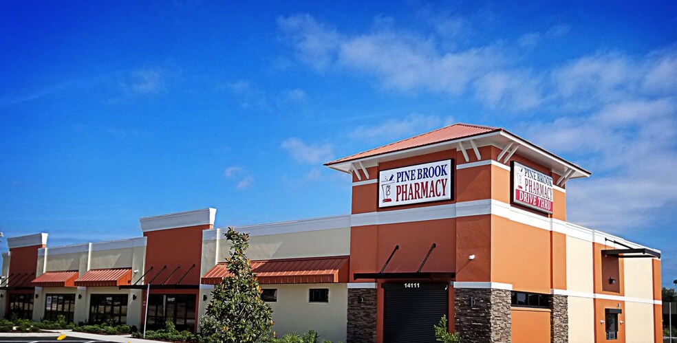 More Photos Of 14111 Cortez Blvd, Brooksville General Retail For Lease