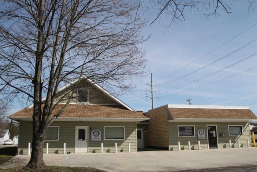 Primary Photo Of 120-122 W Broadway St, New Lexington Office For Lease