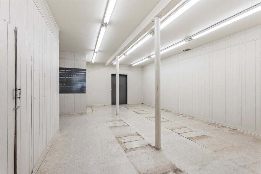 More Photos Of 2305 N State Highway 208, Colorado City Industrial For Sale