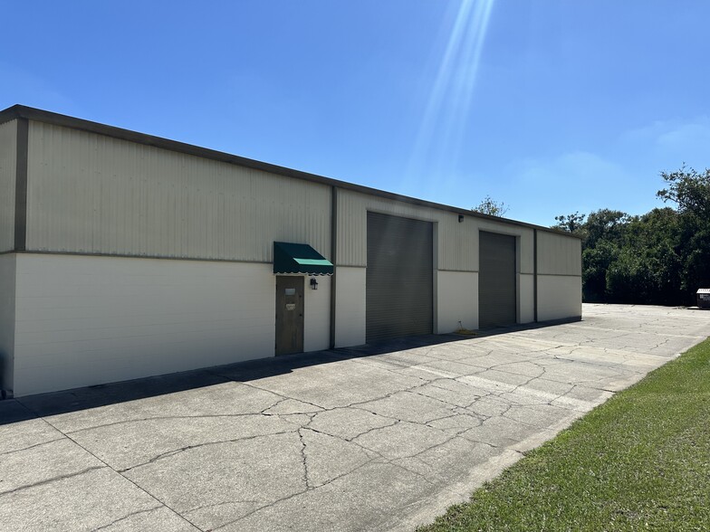 More Photos Of 4060 SE 45th Ct, Ocala Warehouse For Sale