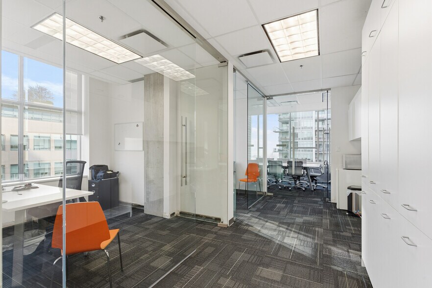 More Photos Of 233 Nelson's Cres, New Westminster Office For Sale