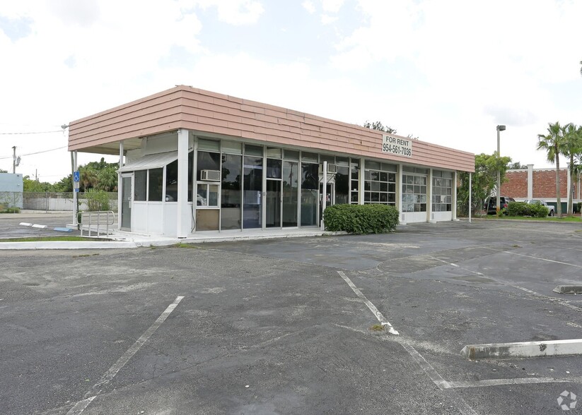 Primary Photo Of 250 S State Road 7, Plantation Land For Lease