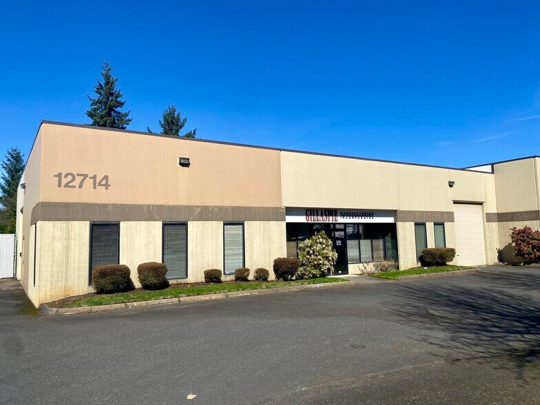 More Photos Of 12712-12800 NE 95th St, Vancouver Manufacturing For Sale
