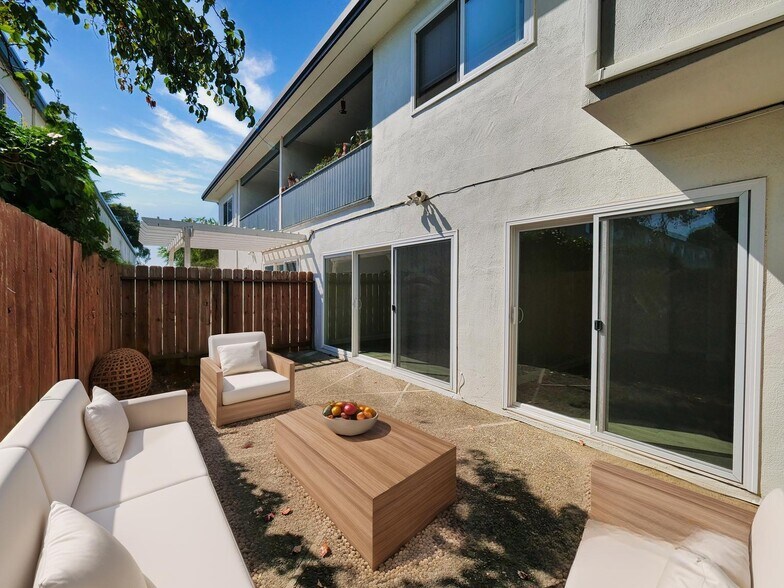 More Photos Of 631 Masonic Way, Belmont Apartments For Sale