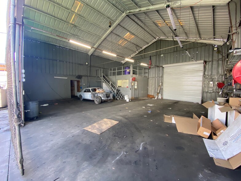More Photos Of 7620 North Ave, Lemon Grove Service For Lease
