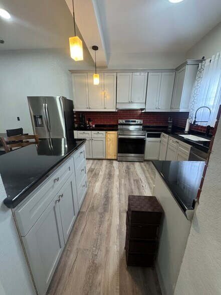 More Photos Of 28120 Boerne Stage Rd, Boerne Specialty For Sale