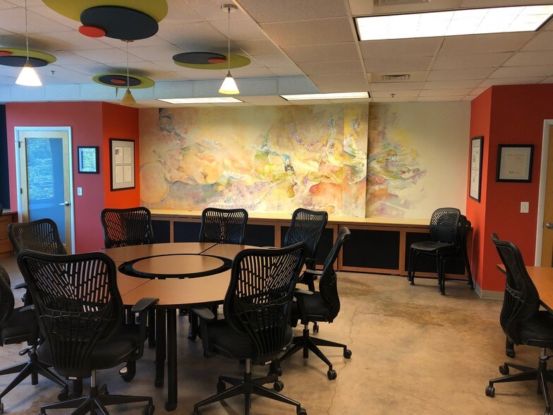 More Photos Of 605 W Main St, Carrboro Medical For Sale
