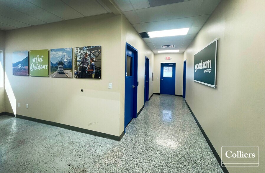 More Photos Of 5601 Alma Hwy, Van Buren Showroom For Lease