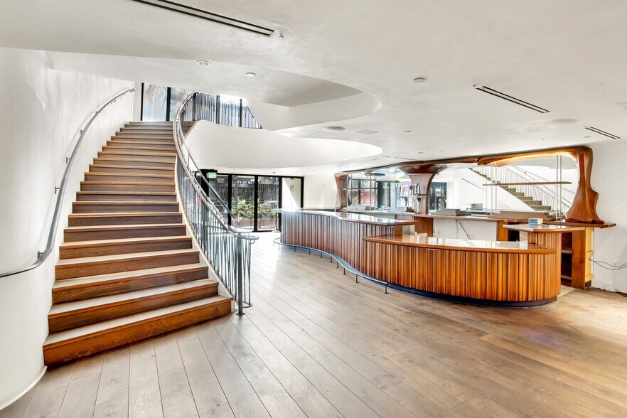 More Photos Of 701 W 7th St, Los Angeles Apartments For Lease