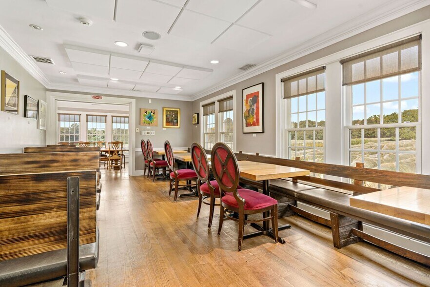 More Photos Of 115 Cow Hill Rd, Clinton Winery Vineyard For Sale