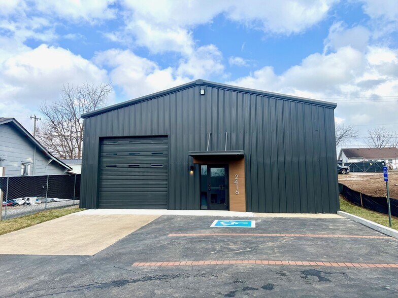 More Photos Of 2416 & 2418 Eugenia ave, Nashville Manufacturing For Sale