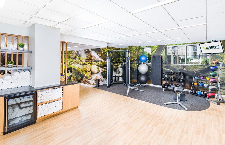 More Photos Of 1100 13th St NW, Washington Office For Lease