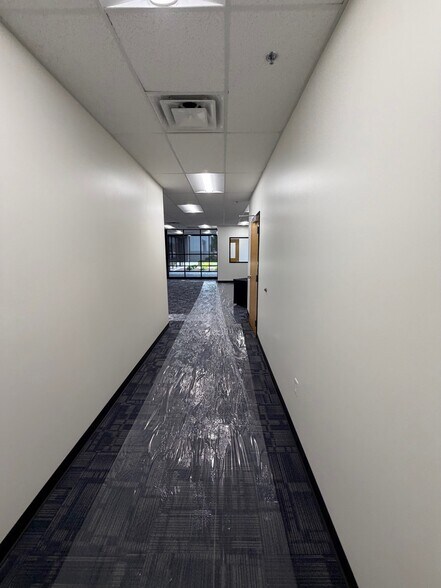 More Photos Of 7107 Industrial Rd, Florence Unknown For Lease