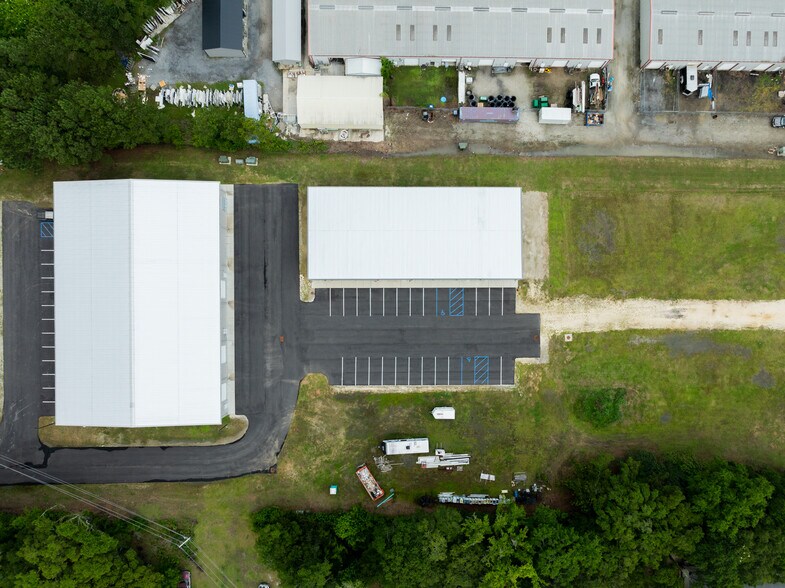 More Photos Of 4557 Savannah Hwy, Ravenel Light Manufacturing For Lease