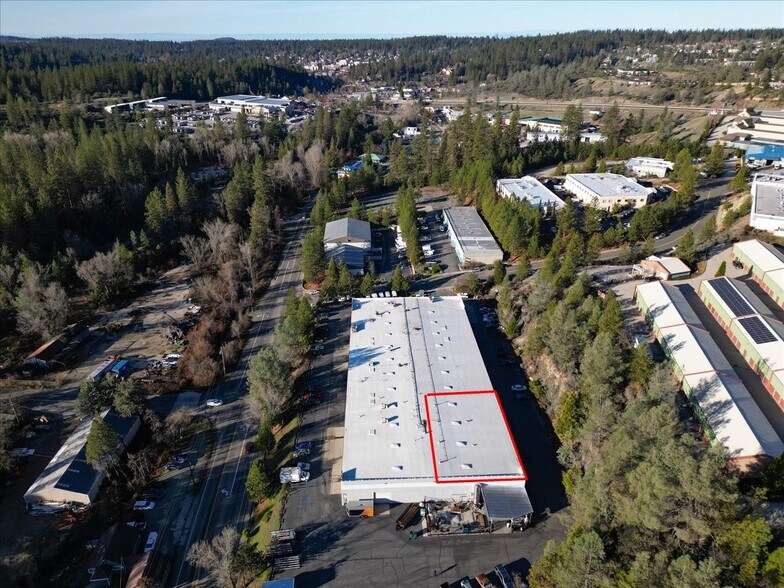More Photos Of 110 Spring Hill Dr, Grass Valley Manufacturing For Lease