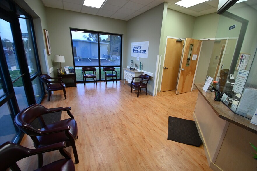 More Photos Of 5115 Palafox St, Pensacola Freestanding For Lease