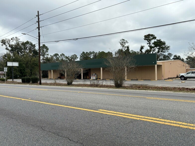 Primary Photo Of 9019 Woodville Hwy, Tallahassee Freestanding For Sale