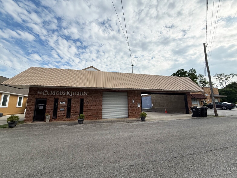 Primary Photo Of 327 State St E, Murfreesboro Flex For Sale