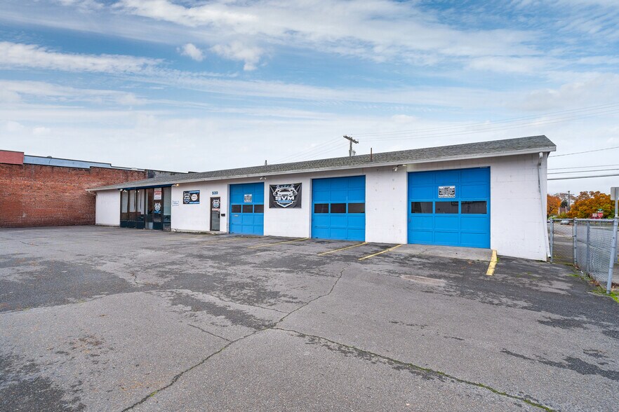 More Photos Of 539 N Tower Ave, Centralia Office For Sale