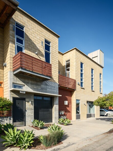 More Photos Of 2202 30th St, San Diego Apartments For Sale