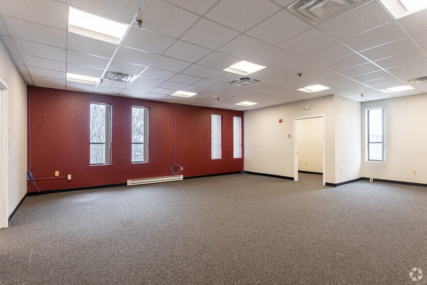 Photo of 3rd Floor Ste 305