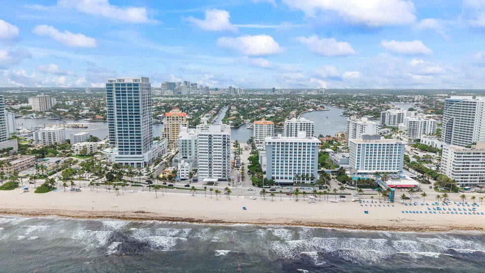 More Photos Of 3020-3024 Seville St, Fort Lauderdale Hotel For Sale