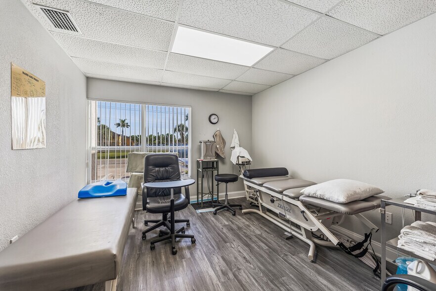 More Photos Of 3417 Tamiami Trl, Port Charlotte Medical For Sale