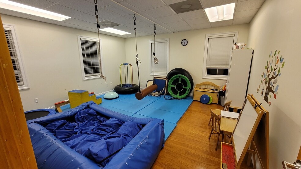 More Photos Of 14411 Justice Rd, Midlothian Medical For Lease