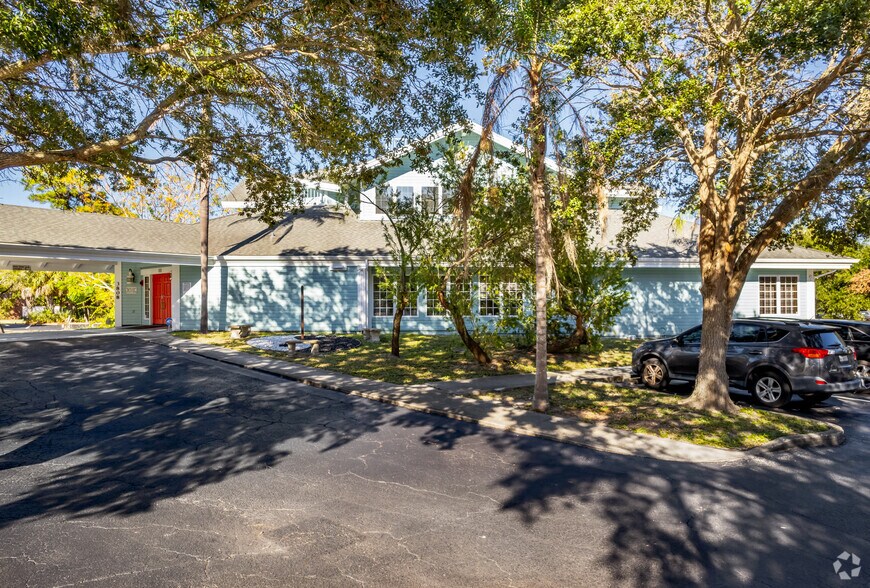 More Photos Of 3808 Tamiami Trl, Sarasota Medical For Sale