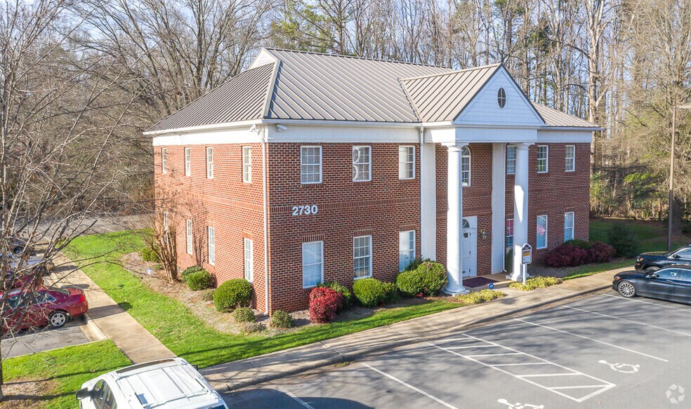 More Photos Of 2730 E WT Harris Blvd, Charlotte Office For Lease