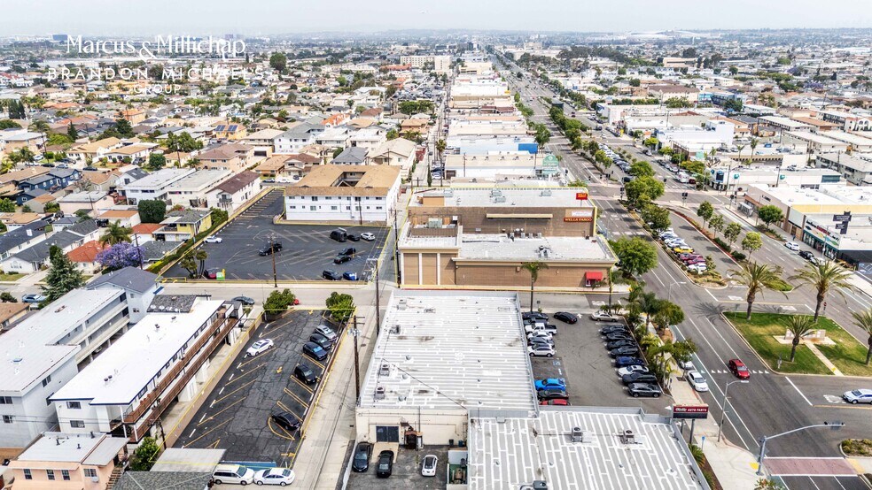 More Photos Of 13543-13545 Hawthorne Blvd, Hawthorne Loft Creative Space For Sale