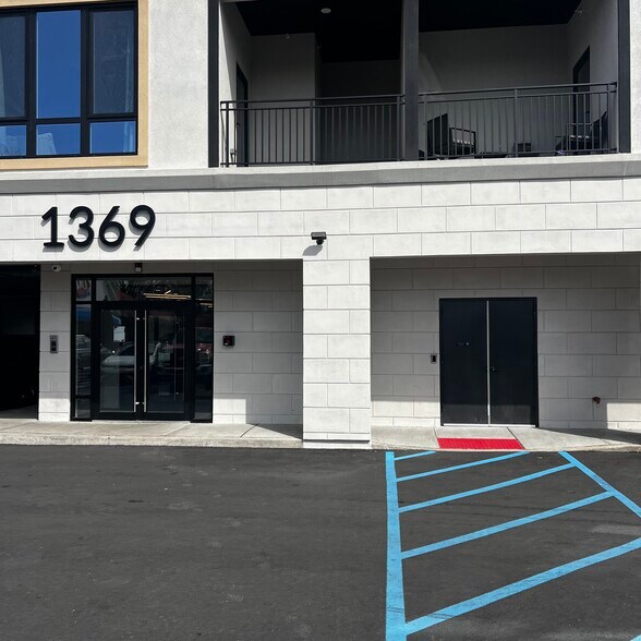 More Photos Of 1369-1403 South Ave, Plainfield Apartments For Lease