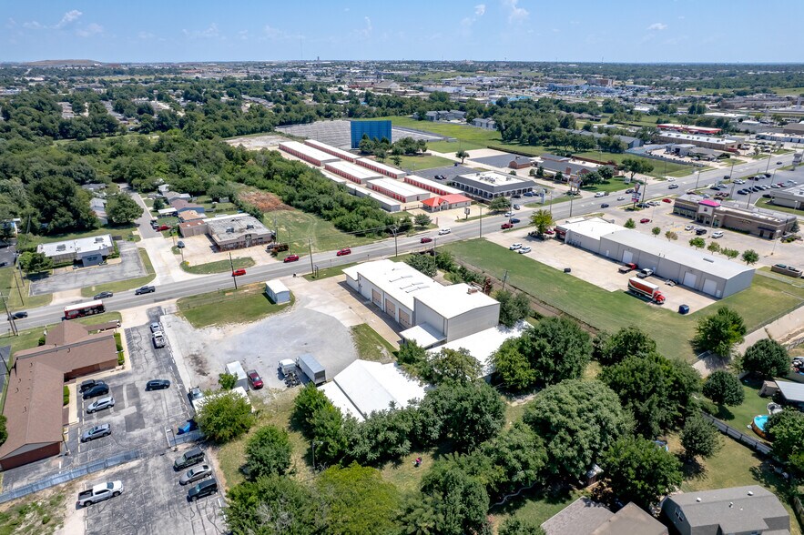 More Photos Of 6845 S Western Ave, Oklahoma City Distribution For Lease