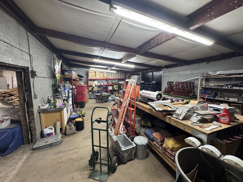 More Photos Of 823 S Main St, Cedartown Flex For Sale