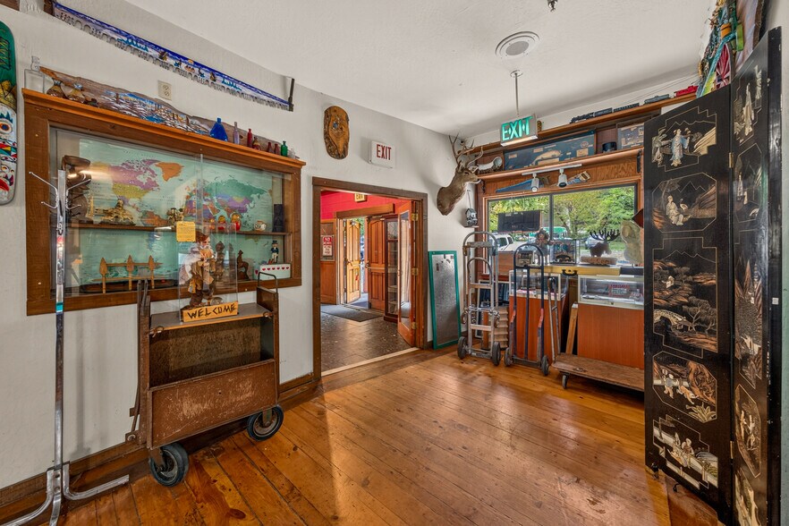 More Photos Of 14785 Belden Town rd, Belden Hotel For Sale