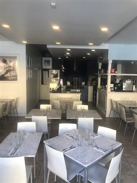 More Photos Of 522-524 E Atlantic Ave, Delray Beach Storefront Retail Office For Lease