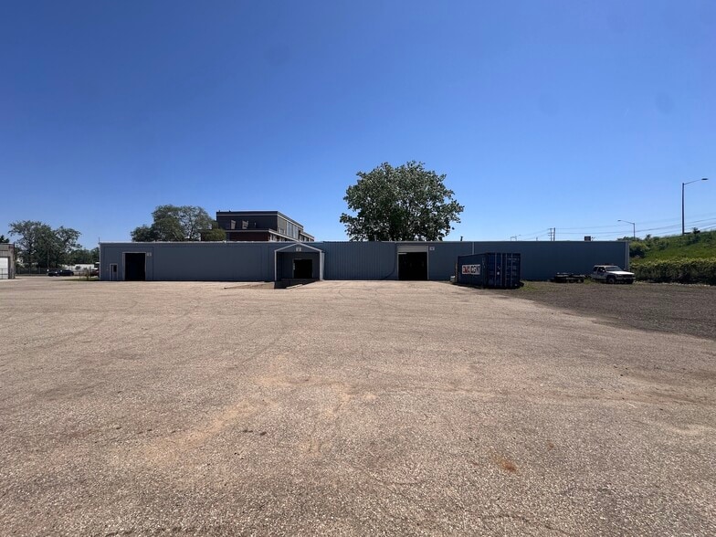 More Photos Of 322 Terminal St SW, Grand Rapids Distribution For Lease