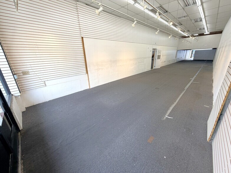 More Photos Of 1140-1146 S Main St, Los Angeles Storefront For Lease