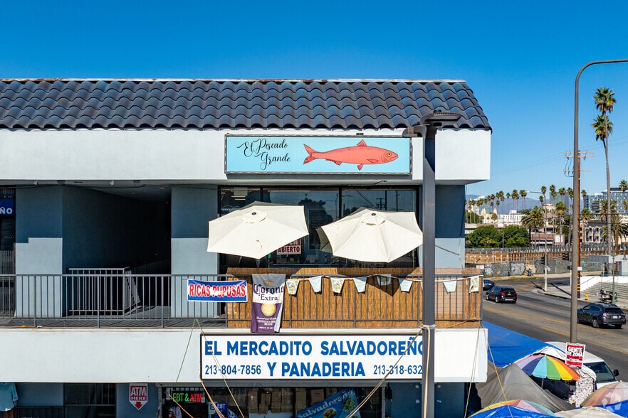 More Photos Of 1133 S Vermont Ave, Los Angeles Freestanding For Lease